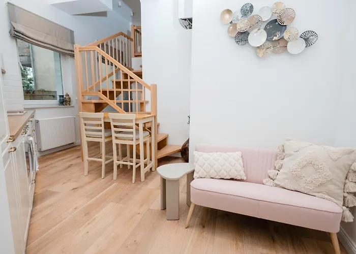 Designer Apartment Im Landhausstil